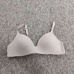 Auden 36b nude bra